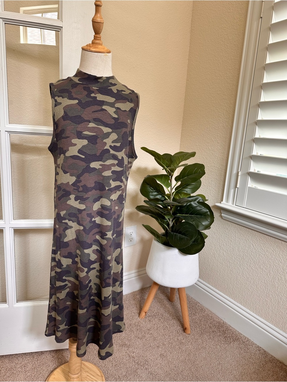 NWT - Camo - Midi Dress